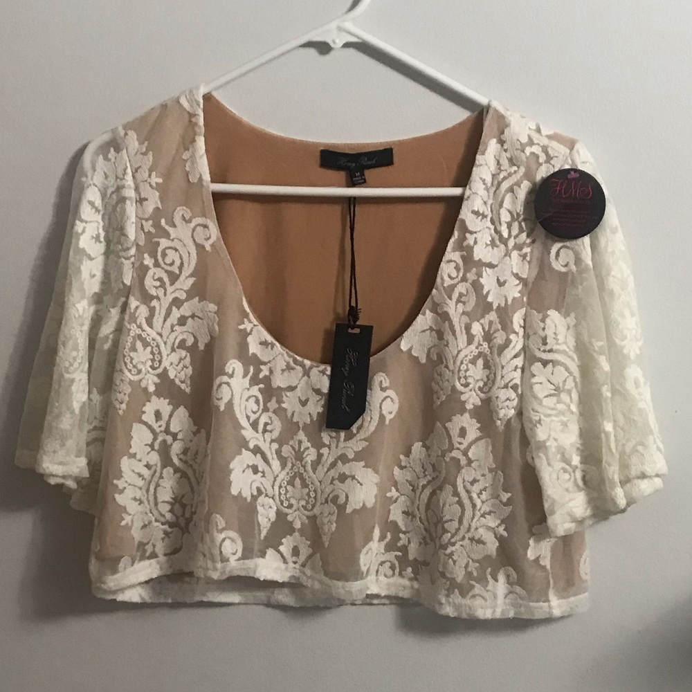 Hot Miami Style laced crop top